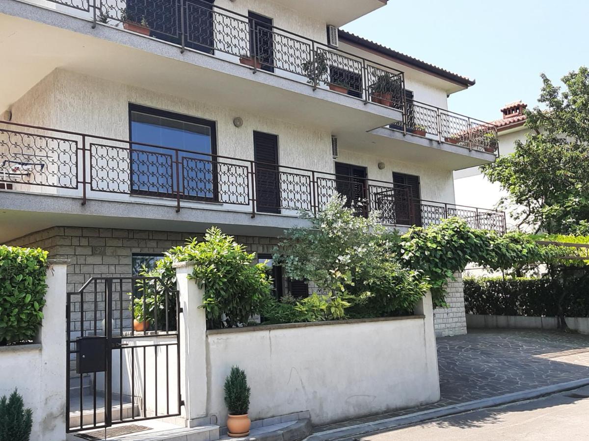 Stanovanje Zusterna Koper Exterior photo